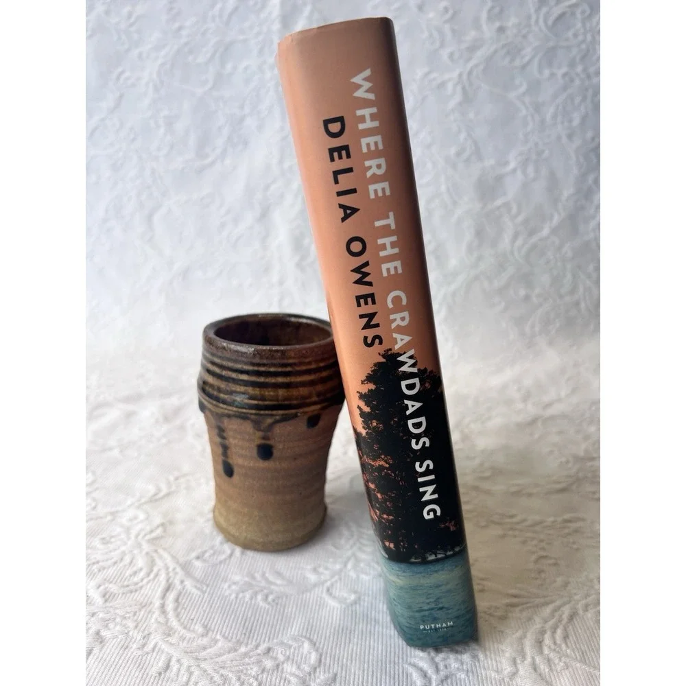 Where the Crawdads Sing: Reese's Book Club by Delia Owens (2018,‎ Hardcover)